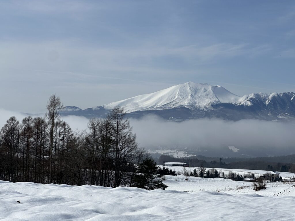 浅間山と雲海