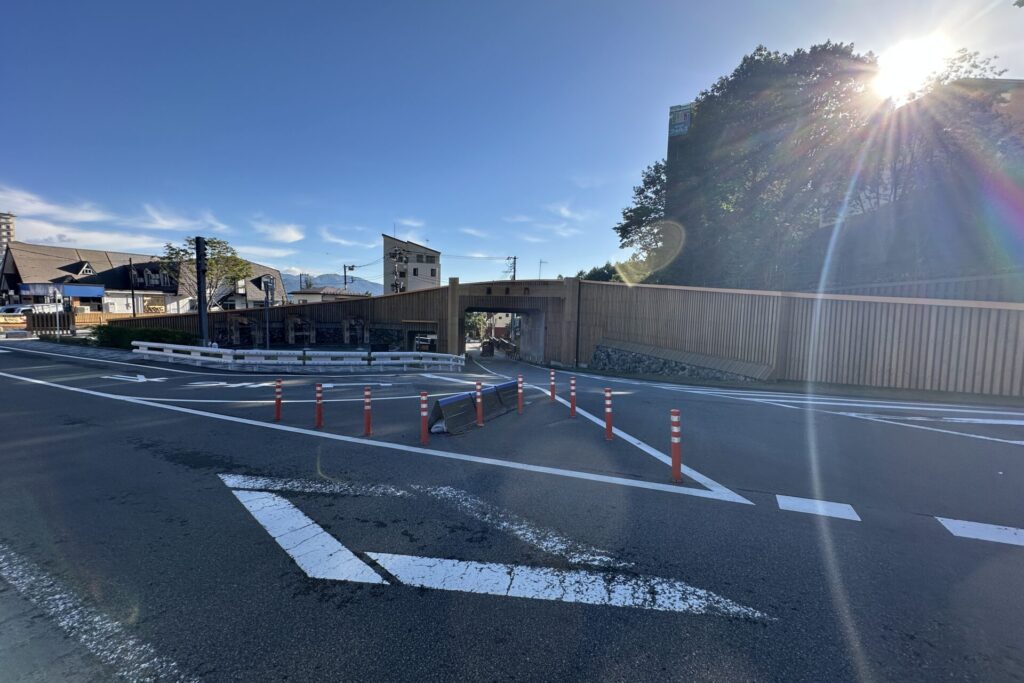 温泉門